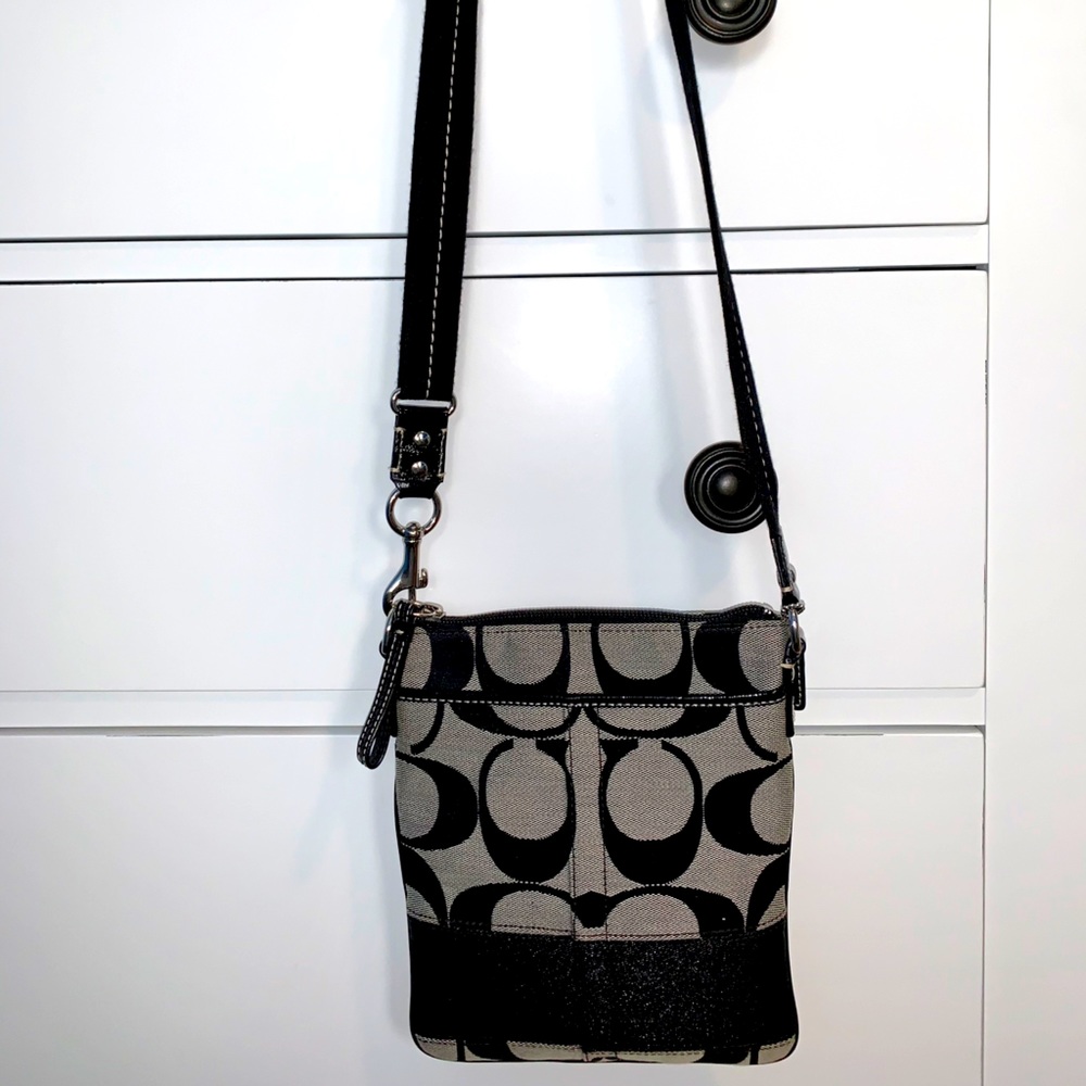 Coach Messenger Crossbody bag